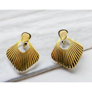 Vintage Gold Tone Dangle Fan Shaped Earrings Clip-On Door Knocker